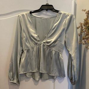 A&F Long Sleeve Blouse (M)